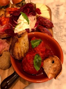 Abruzzo Gourmet Cafe & Bistrot