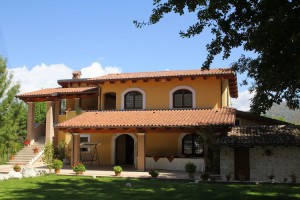 B & B CASALE FREZZINI