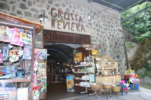 Grotta Neviera