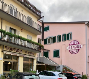 Trattoria Pizzeria Lo Spigolo Di Testa Arturo