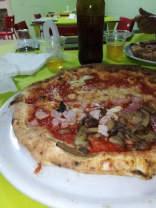 Pizzeria Fatte Na Pizza