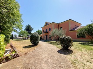 Agriturismo Telesca Il Casale Dell'Acqua Rossa