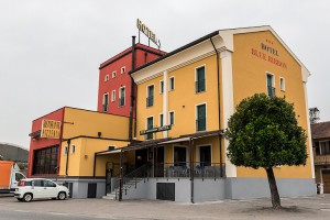 Blue Ribbon Hotel, Ristorante e Pizzeria