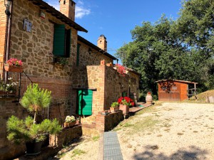 La Giuiaia - Agriturismo Azienda Agricola