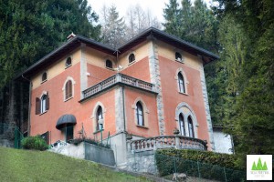 VILLA PINETINA Luxury B&B