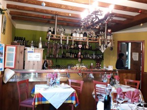 Nuova Osteria dei Cacciatori Ristorante Tipico, Valsesia, Sacromonte, Rafting, Riserva Gavala