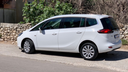 opel ZAFIRA 3a serie del 2015