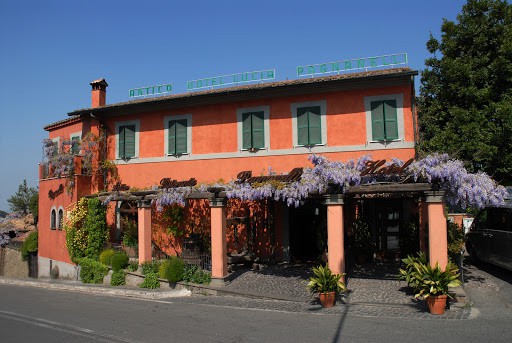 hotel lucia pagnanelli castel gandolfo