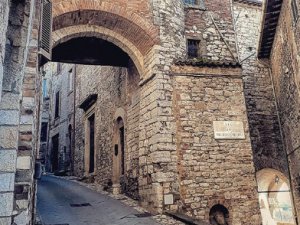 Porta Aurea e centro storico