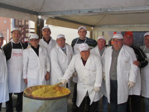 Carnevale di Nemoli: Tradizione, Polenta e Folklore Lucano