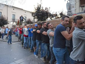 Sagra dell'Abete in onore di Sant'Antonio da Padova