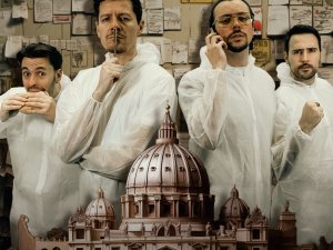 Cabaret - Attacco al Vaticano