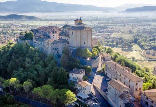 Contigliano (RI)