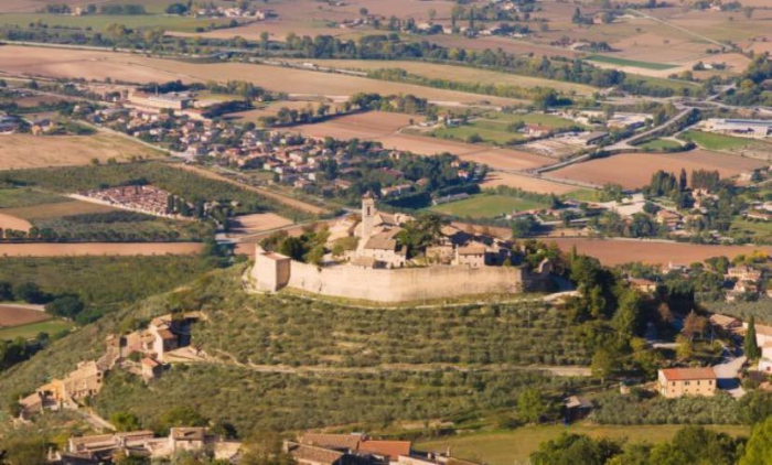 Foto Campello sul Clitunno (PG)