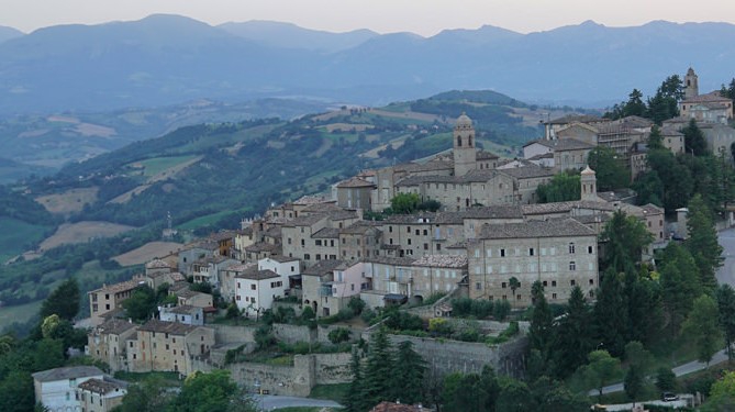 Foto Monte San Martino (MC)